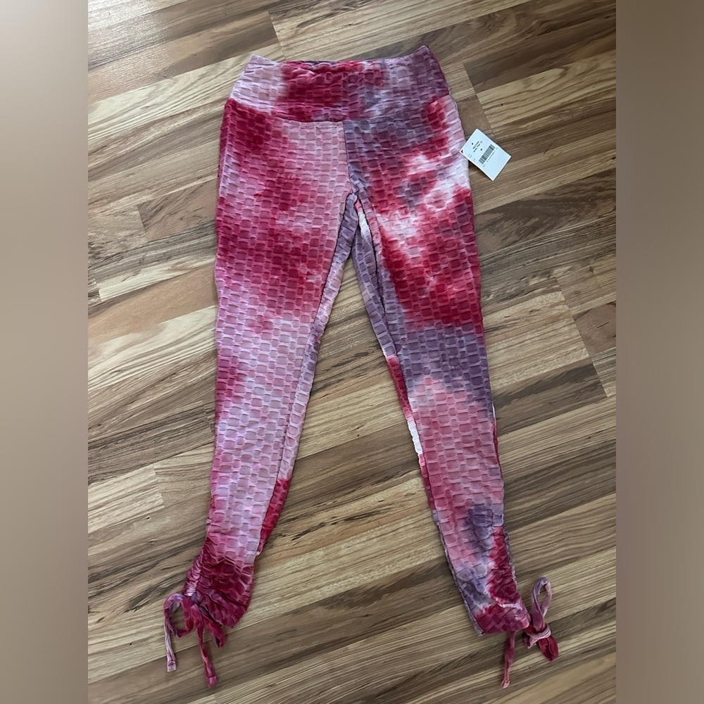 Hot Kiss Pink and Red Tie-Dye Textured Leggings with Ankle Ties